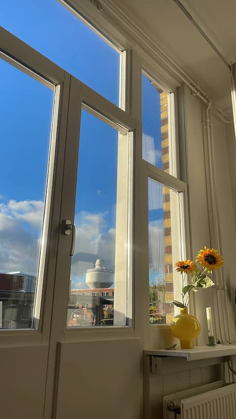 Top Airbnb: Apartment in Stadsdeel West in Staatsliedenbuurt