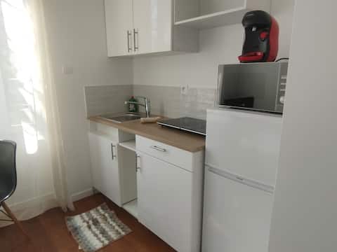 Popular Airbnb listing: Cozy and new, close to Paris in Vitry Sur Seine