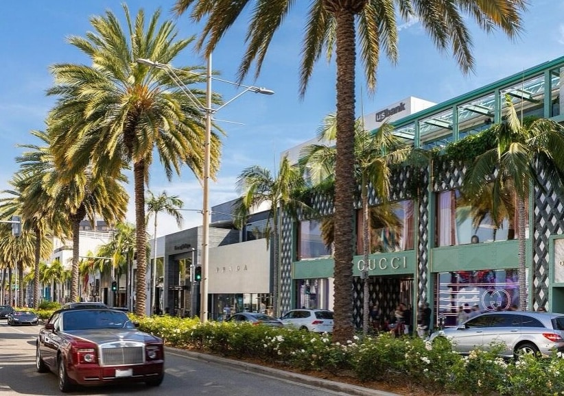 Top Airbnb: Luxury 1BR Resort-Style Retreat | 5-Star Comfort ! in West Hollywood