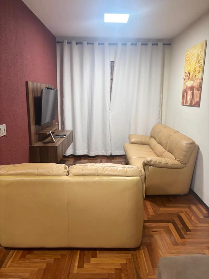 Casa No Centro Da Cidade C/ Roupa De Cama. - Serra Negra