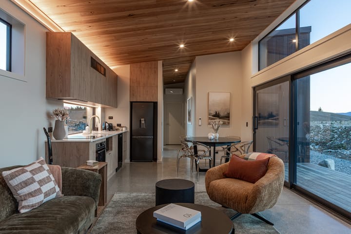 Luxury Dark Sky Hideaway Cabin A - With Hot Tub - ウェスト・コースト