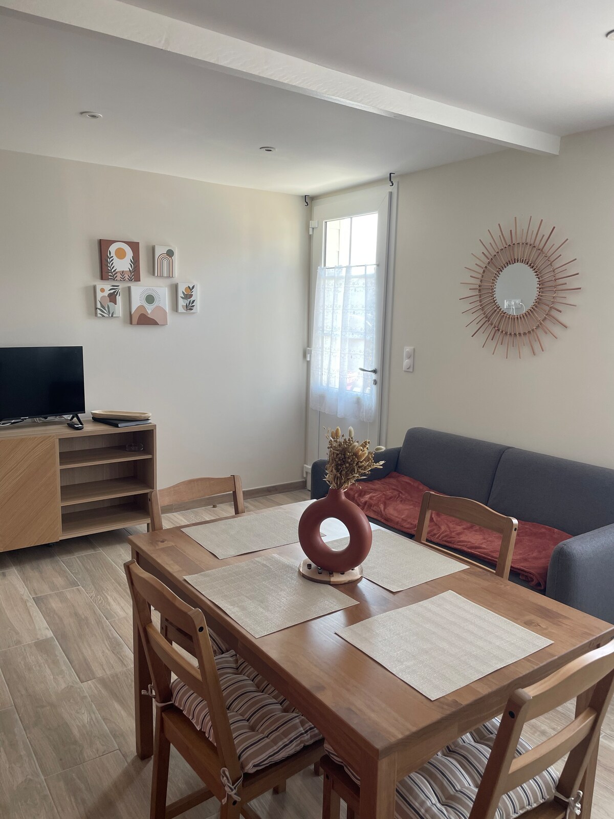 Top performing Airbnb: Au nid d'Éden in Le Crotoy