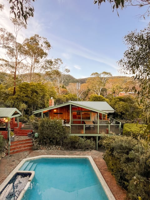 Quiet Bush Retreat on the Bay
