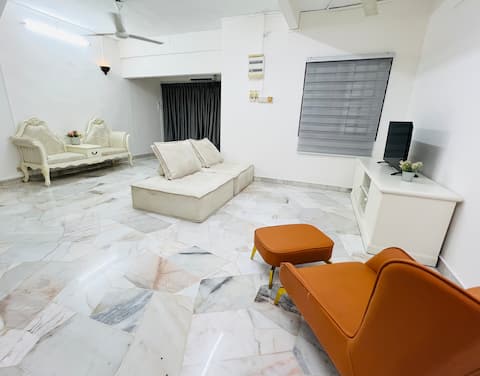 Bukit Tinggi Homestay 26-4 bedroom