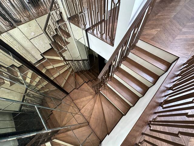 Luxury 3 bed Flat in Kensington gallery image 4