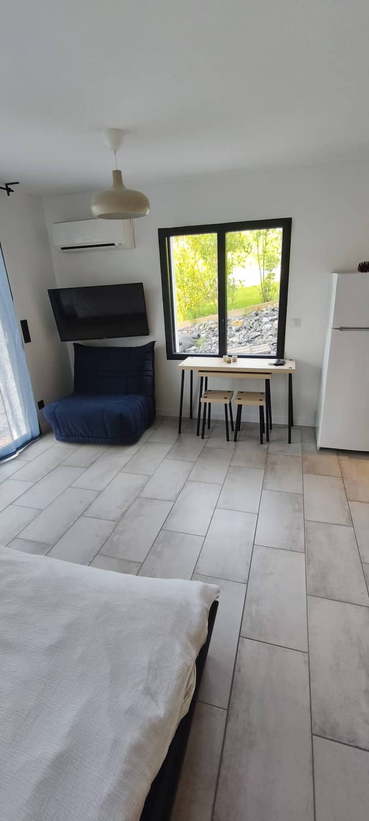 Studio Moderne Indépendant Clim, Wi-fi, Parking - Bayonne
