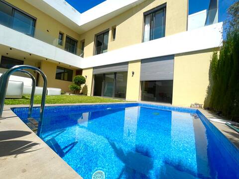 Dream villa 1 min to the beach-rooftop sea view