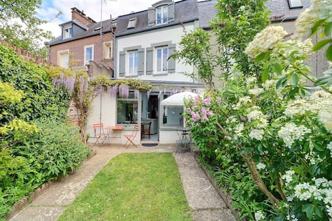 The Valéricain Place – Garden, Peaceful, Central