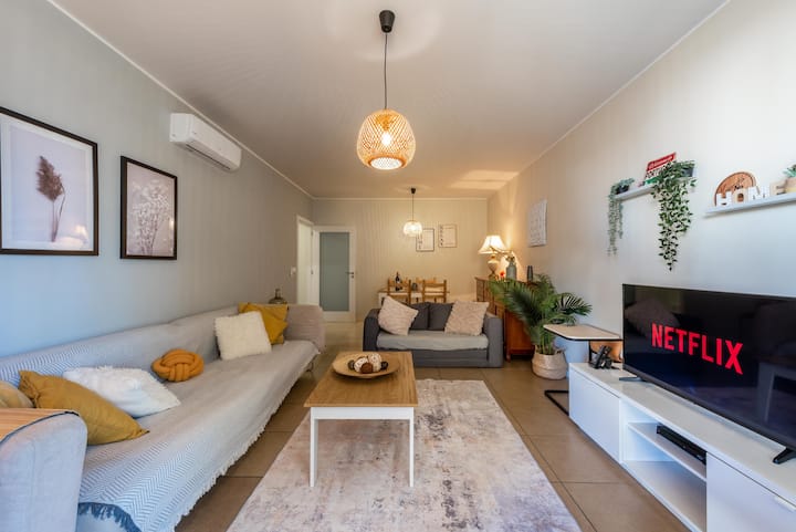 Apartamento 3 Minutos Da Praia. - Quarteira