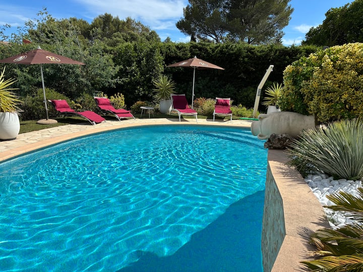 Villa De Standing Climatisée, Piscine 40m2 - Saint-Raphaël