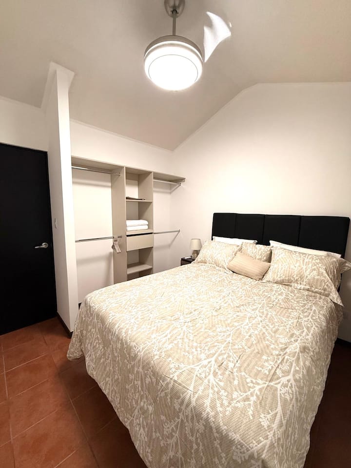 ห้องนอน 2 เตียงควีนไซส์ 