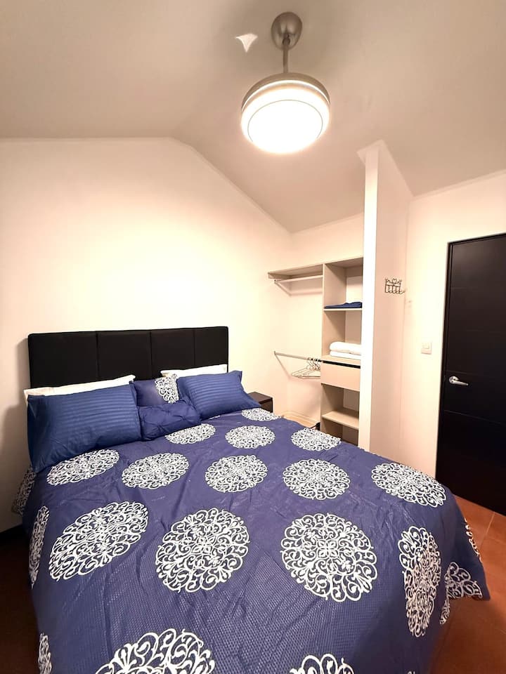 ห้องนอน 3 เตียงควีนไซส์