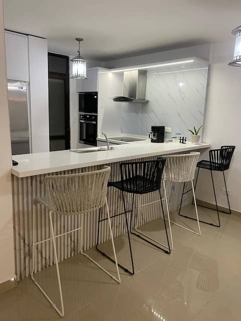 Beautiful Town House in Lecheria