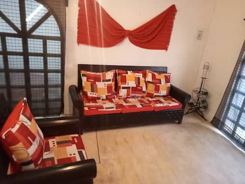 Top Airbnb: Safety neighborhood 10 min.from Oax. Center by car in Santa Cruz Xoxocotlán