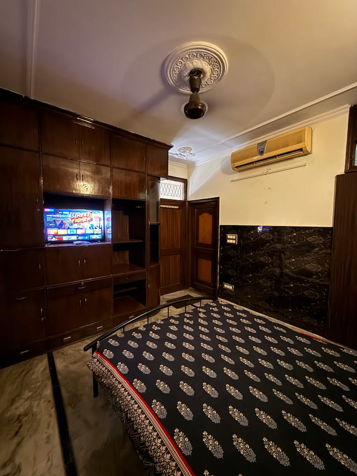 غرفة النوم 2