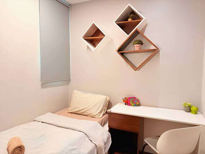 Трета спална соба со единечен душек за татами