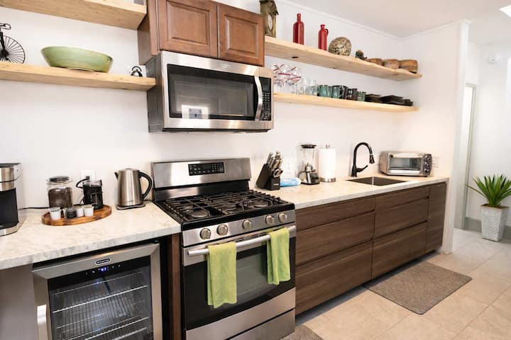 Bamboo Garden (Sleep 27 Guests) 100” Tv + 2 Bbqs - 聖地亞哥, CA