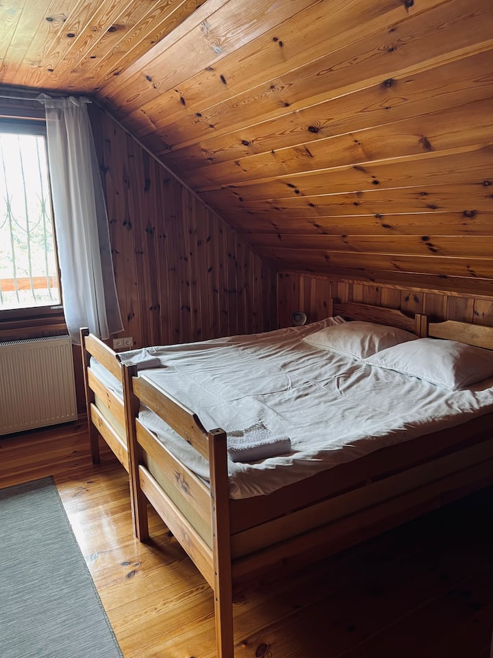 غرفة النوم 2