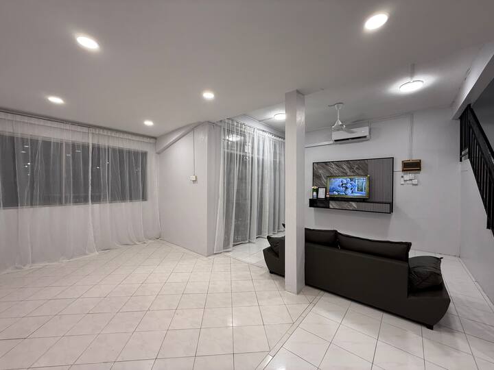 Sdc Homestay @ Fajar Lahad Datu (Terrace House) - Lahad Datu