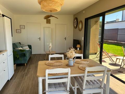 Top Airbnb: BÂBORD House Near the beaches in Trégastel