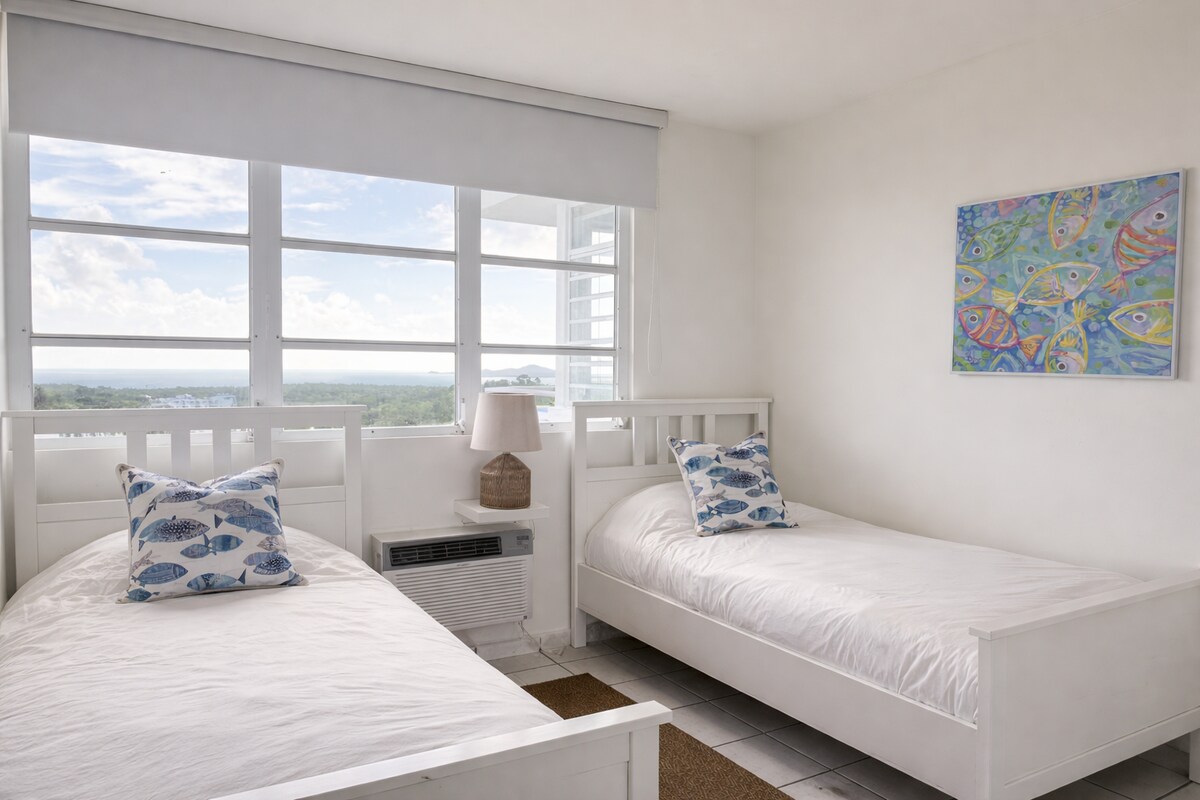 Deze kamer heeft twee eenpersoonsbedden.