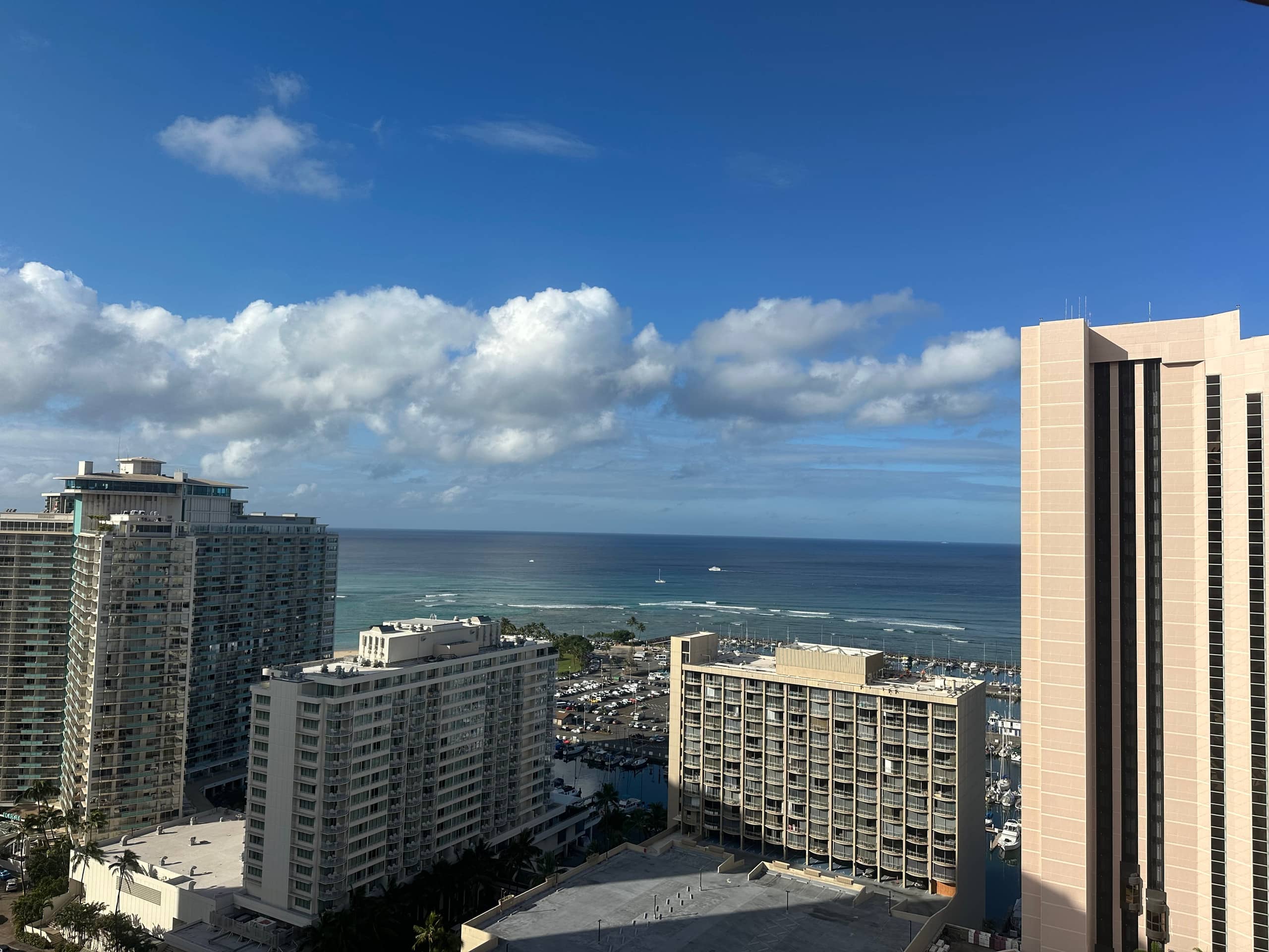 Ocean View Waikiki Marina Studio - Image 7