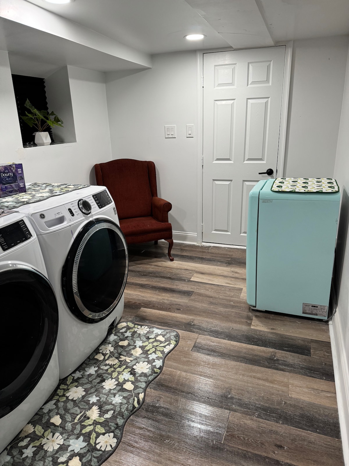Apartment in Philly, Airport and Stadium Nearby