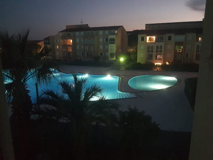 Apparemment, T2 Meublé - Fréjus