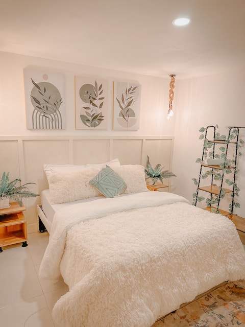 Madrigal Luxury Loft | M02 - Air Conditioning