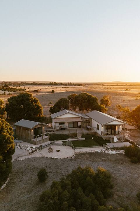 Bayside • The Sanctuary, Marion Bay