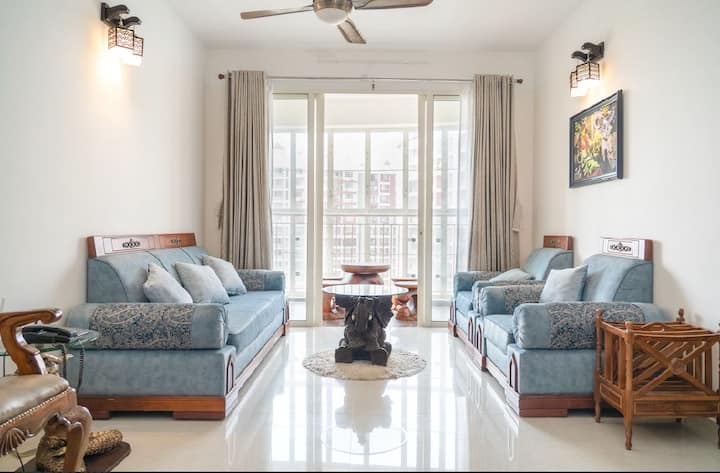 New 3BHK Kamla Luxury Apartment Near Lulu Mall.