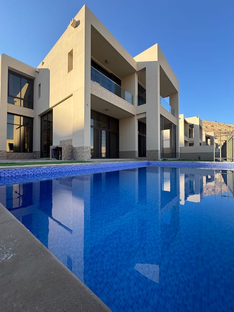 Elmar Villa - Muscat Bay