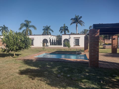 Spacious house with a pool