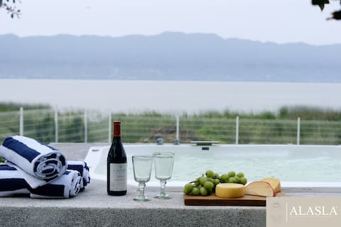 Beautiful Lake View Property