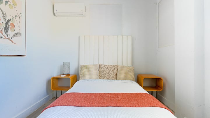 საძინებელი 2