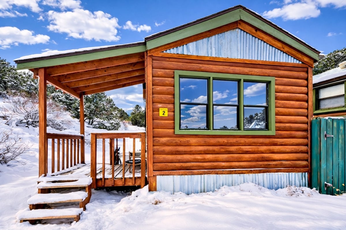 Tiny Home 2 near HOT Springs! In Buena Vista, CO - Tiny houses for