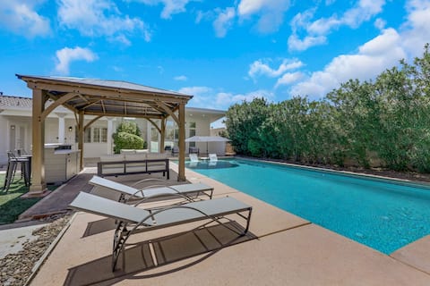 All-In Villa | 7BR 6BA w/Theater, Karaoke, & Pool