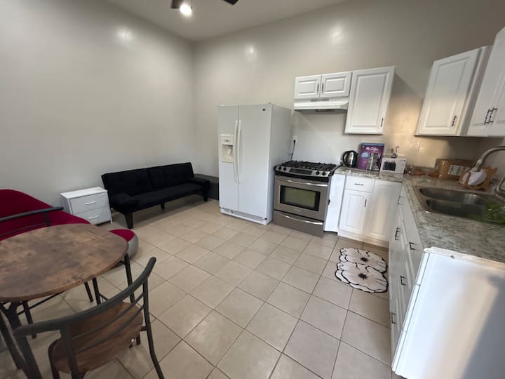 A Private Apartment In A Rancho - Menifee, CA