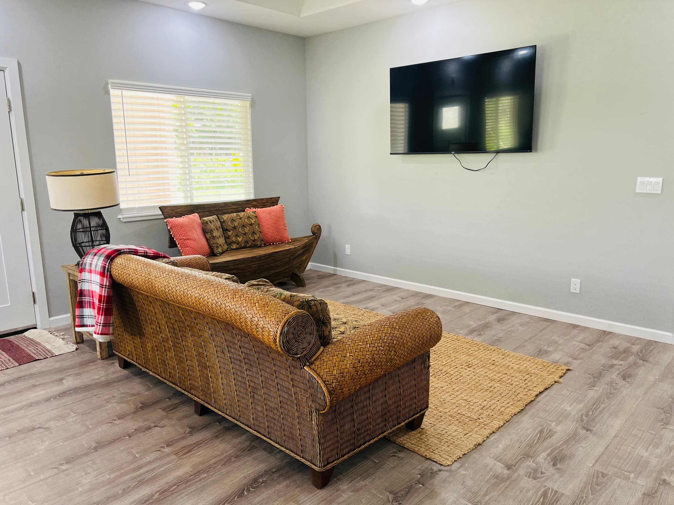 Home in Keaau · ★4.92 · 5 bedrooms · 7 beds · 3 private baths - Image 1