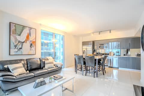 Successful Airbnb property: New Brickell Lux Apartment 2 Bed-2 Bath in Brickell Village