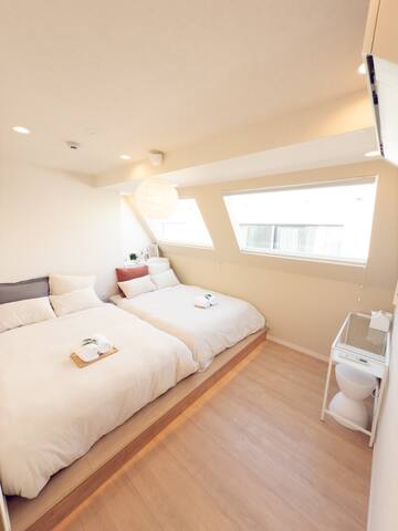 新宿中心85㎡大户型｜2浴室配浴缸｜2厕所｜适合家庭&团体出行｜独立电梯｜最近车站步行2分｜行李寄存 gallery image 3