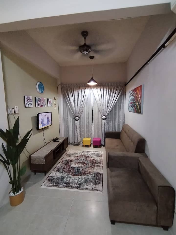 Serra Homestay At
Apartment Bukit Permata, Lumut - Lumut