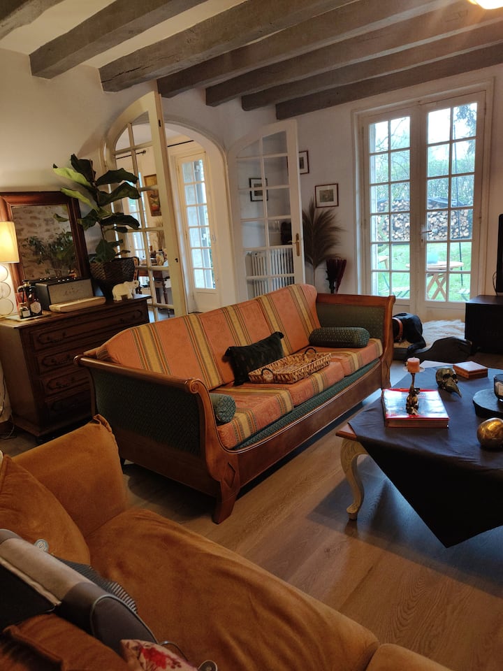 French Country House - Fontainebleau