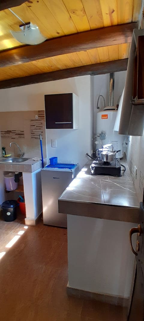 Propiedad de Airbnb exitosa: Super-complete single room en Villa Ciudad Parque Los Reartes