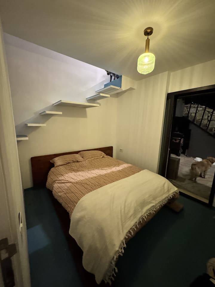 საძინებელი 2