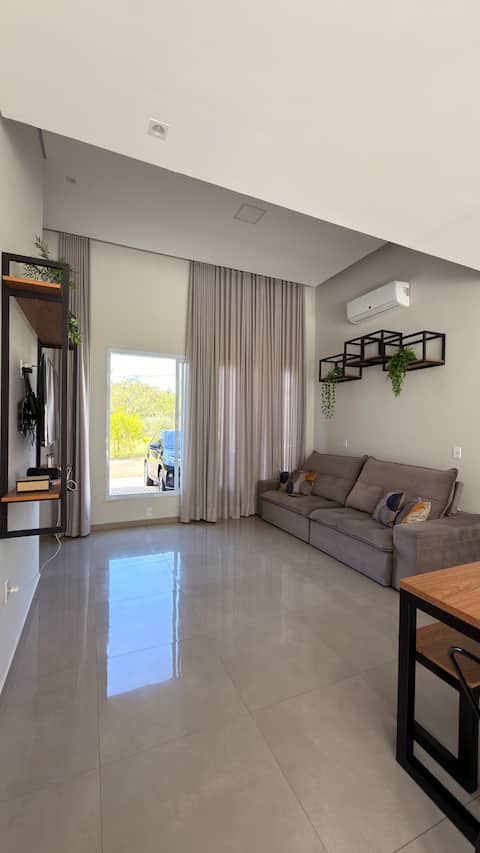 Anúncio popular: House with Beautiful View and Pool in a Gated Community em Tatuí