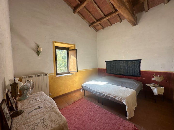 Dhomë gjumi 4