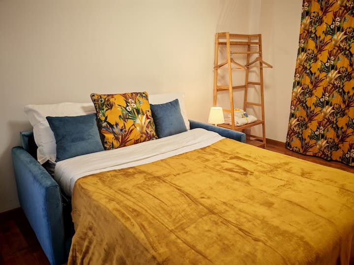 Bedroom with double sofa bed 