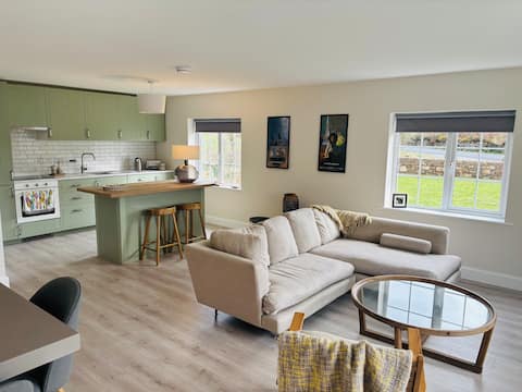Beag Bear House 1 and half bed Clifden