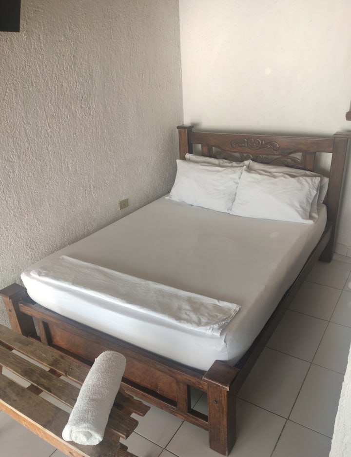 ダブルベッド、オーシャンビュー。